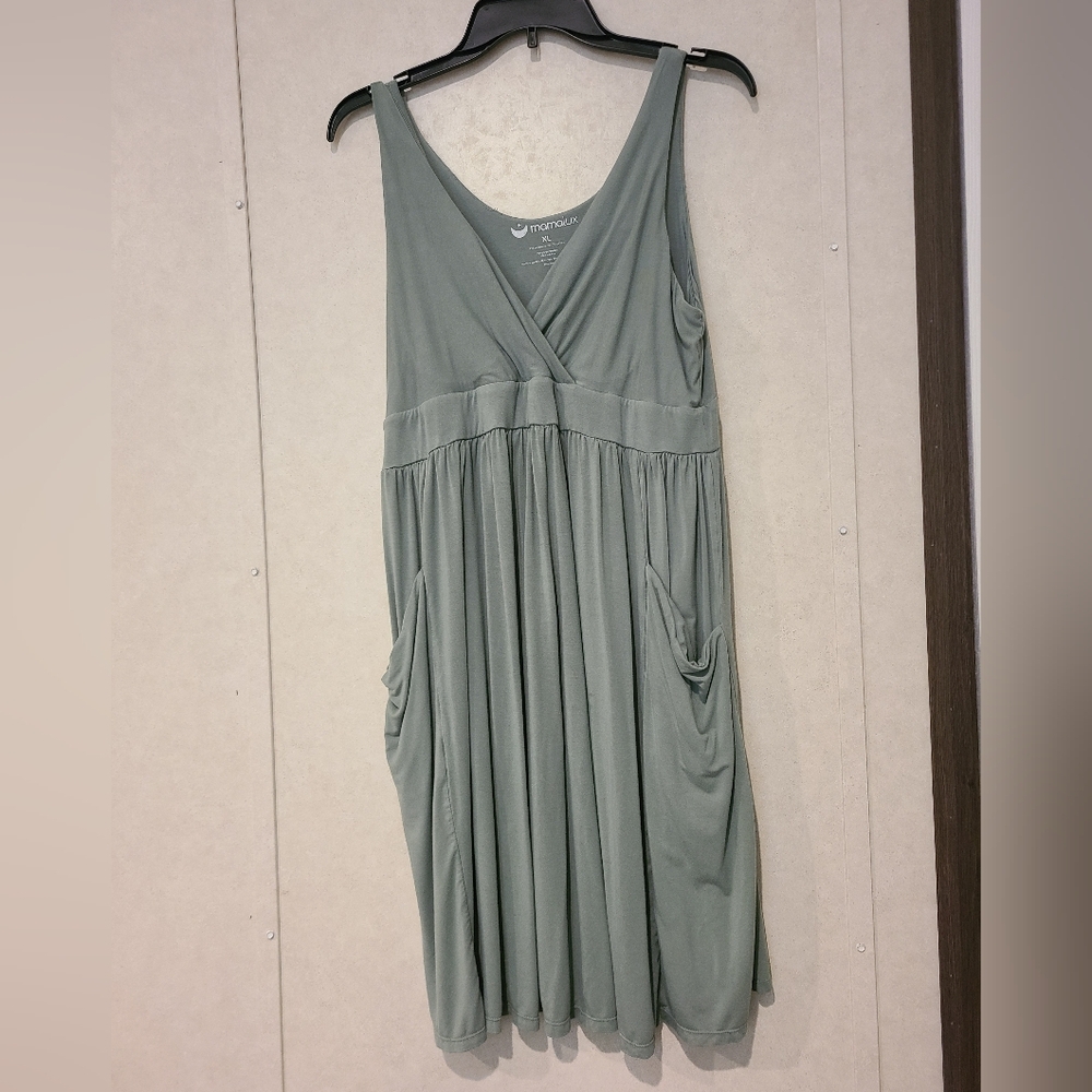 Mamalux Leakproof Lounge Dress XL Sage Green with Unopened New Nursing Pads